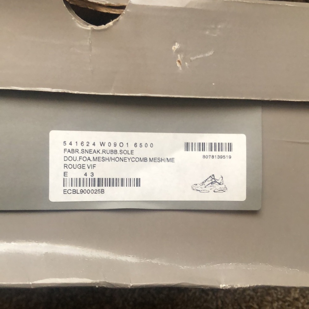 Designer Shoes - Picture 7 of 7